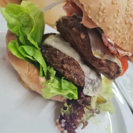 Landgasthof Rotlipp Gaestezimmer Hotel *