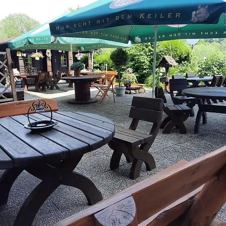 Landgasthof Rotlipp Gaestezimmer * Ortenberg (Hessen)