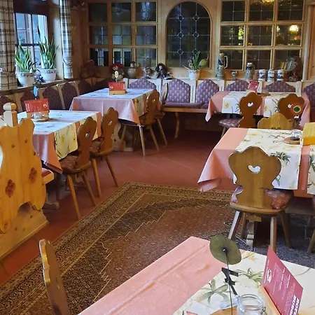 Landgasthof Rotlipp Gaestezimmer Hotel Ortenberg (Hessen)