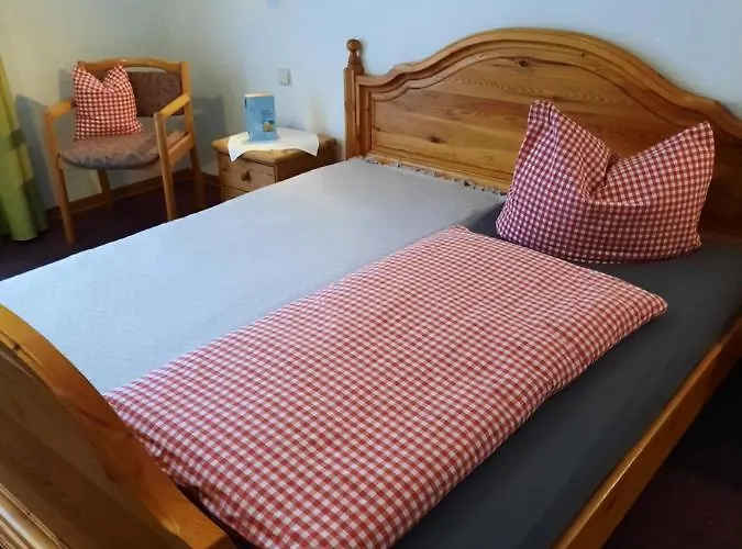 Landgasthof Rotlipp Gaestezimmer Szálloda *